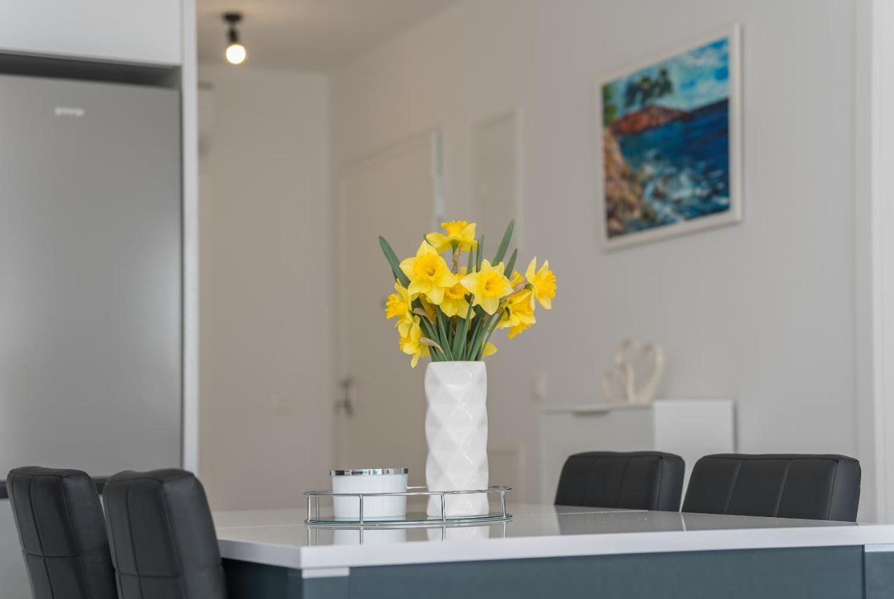 Apartment Ema Makarska Ngoại thất bức ảnh