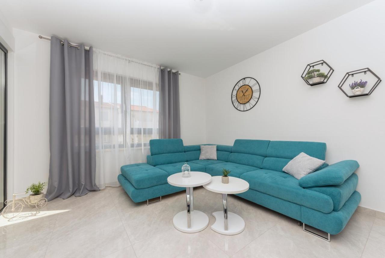 Apartment Ema Makarska Ngoại thất bức ảnh